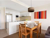 1 Bedroom Ocean View Apartment - Mantra The Observatory Port Macquarie