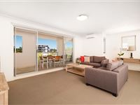 Two Bedroom Garden Terrace Apartment - Mantra The Observatory